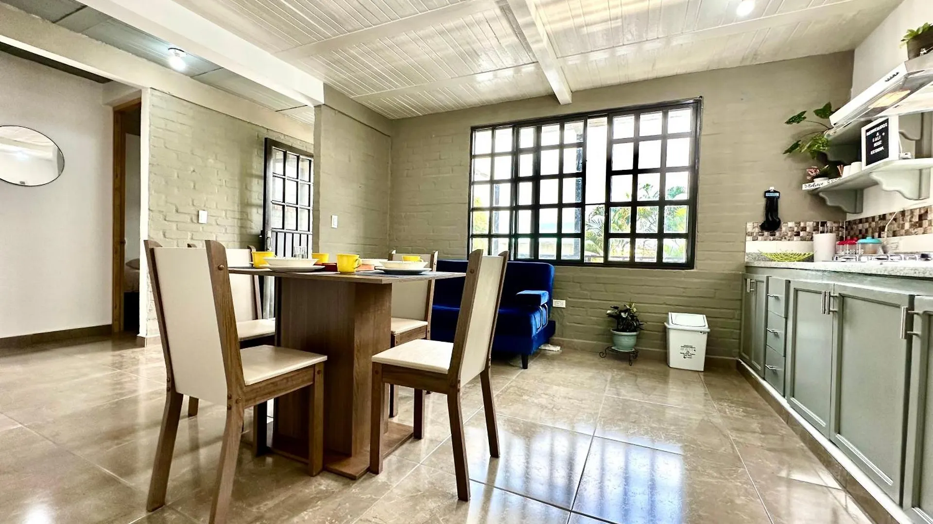 Moderno Apartamento En El Oeste De 칼리 아파트